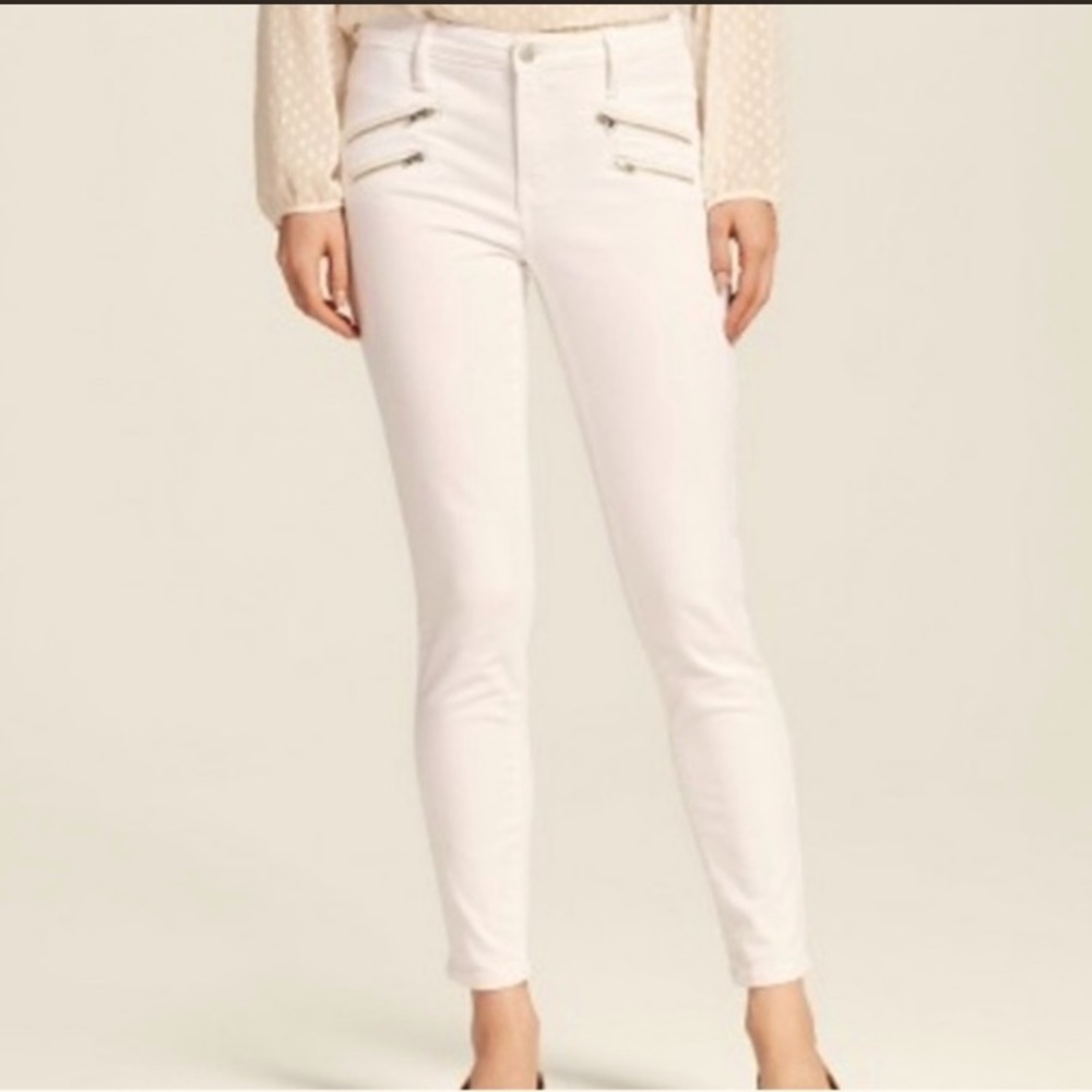 Mossimo  High Rise Front Zipper  White Jeans